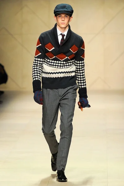 Look 39